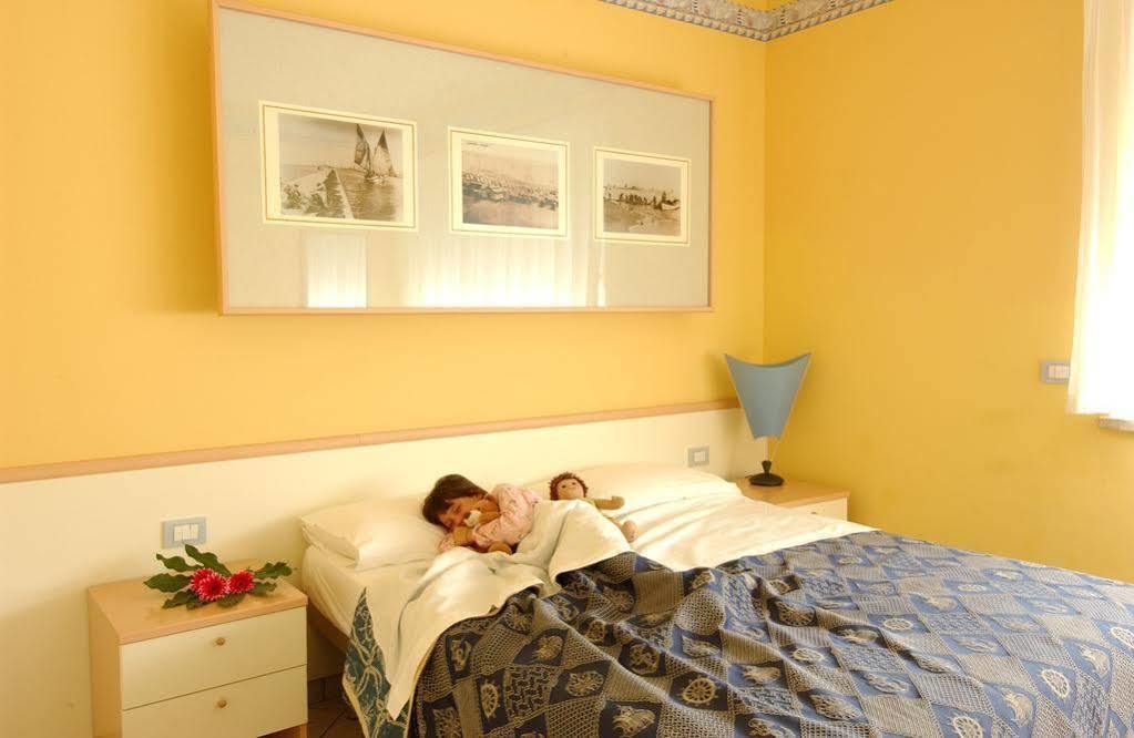 Hotel Valverde & Residenza Cesena Bagian luar foto
